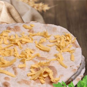 خبز نان بالجبن